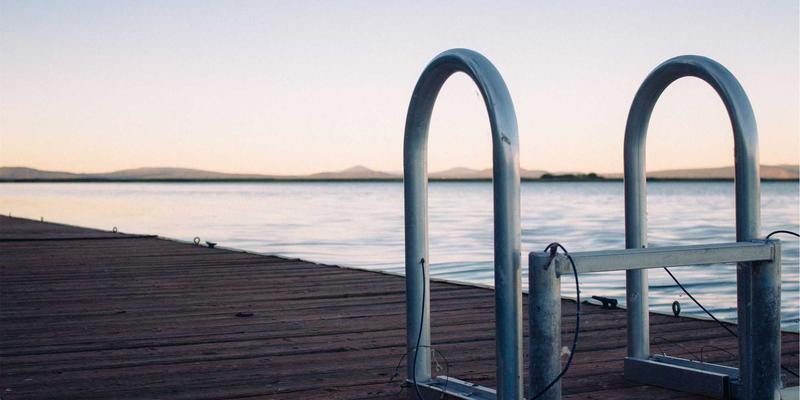 遭遇网络诈骗怎么办？扬州网警权威举报与维权指南（附《网络安全法》解读）